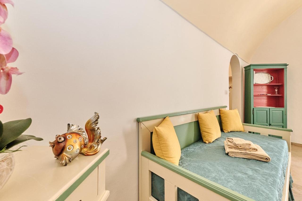 Signuria Apartment กัลลีโปลี ภายนอก รูปภาพ